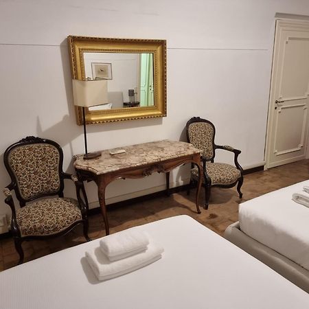 Luxury 2 Bedroom Apartment In The Heart Of Roma Buitenkant foto